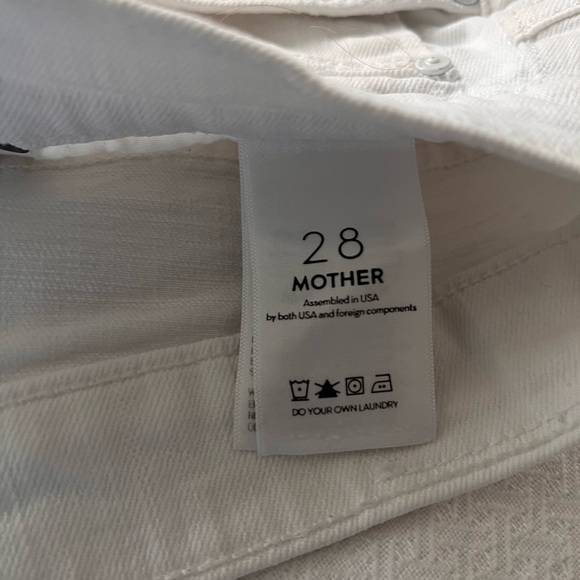 MOTHER White Jean Shorts The Teaser Donut Roll short - Picture 3 of 6